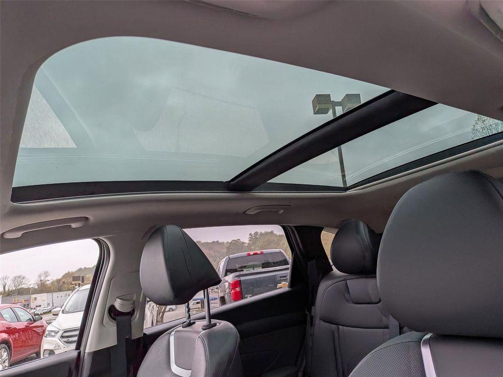 new 2026 Hyundai TUCSON Hybrid car, priced at $44,245