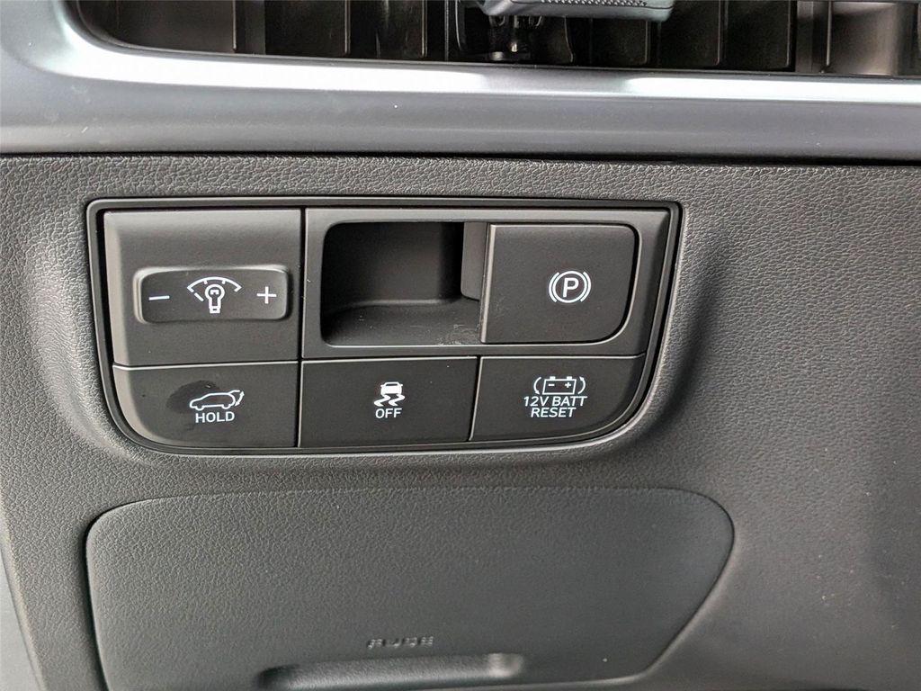 new 2026 Hyundai TUCSON Hybrid car, priced at $44,245