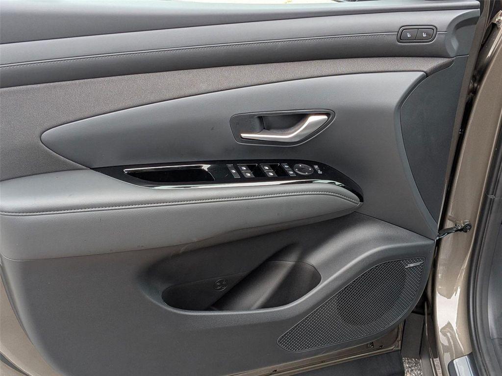new 2026 Hyundai TUCSON Hybrid car, priced at $44,245