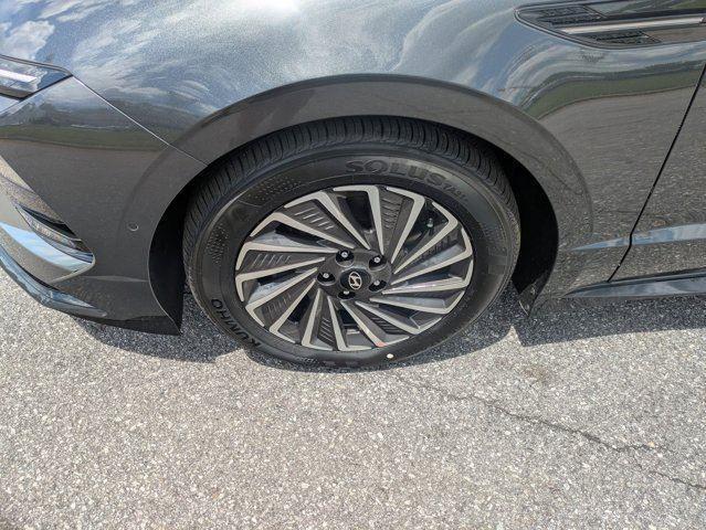 new 2025 Hyundai Sonata Hybrid car, priced at $38,821