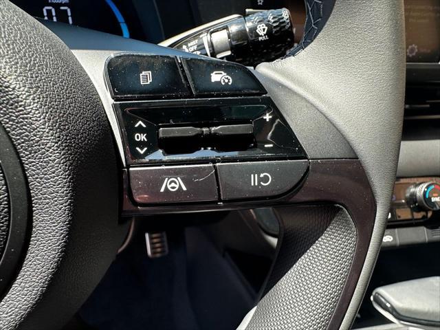 new 2025 Hyundai Elantra car, priced at $24,879