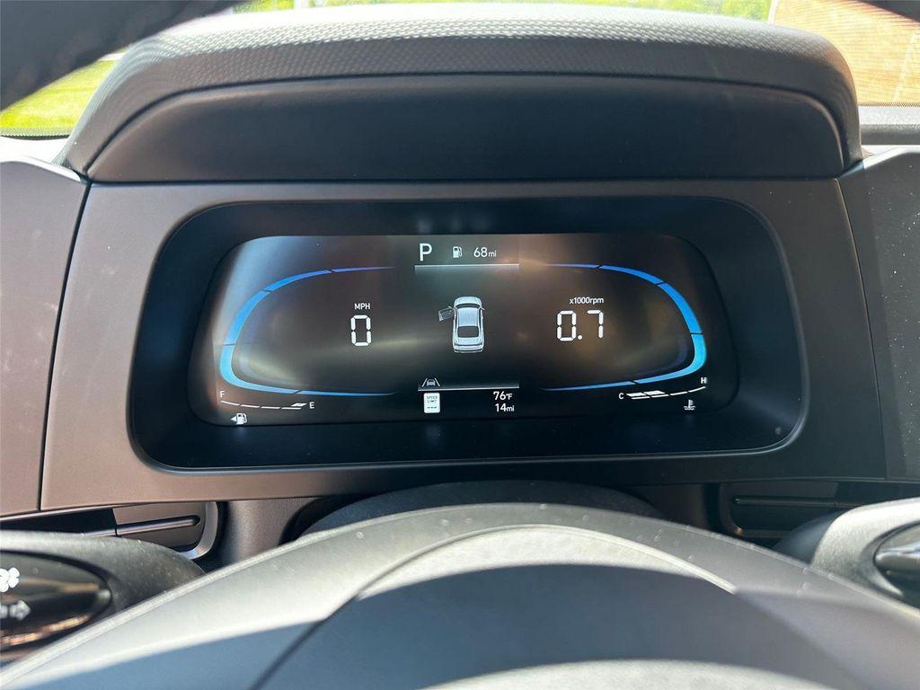 new 2025 Hyundai Elantra car, priced at $24,179