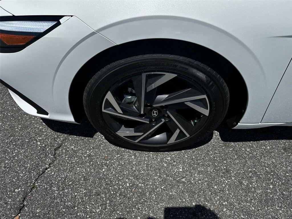 new 2025 Hyundai Elantra car, priced at $24,179