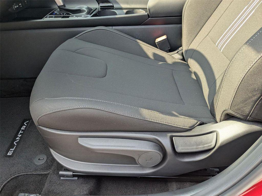 new 2025 Hyundai ELANTRA HEV car, priced at $28,361