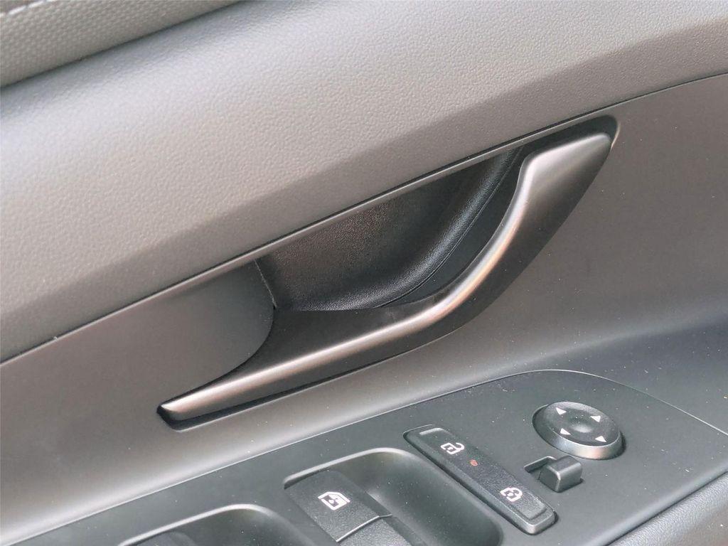 new 2025 Hyundai ELANTRA HEV car, priced at $28,361