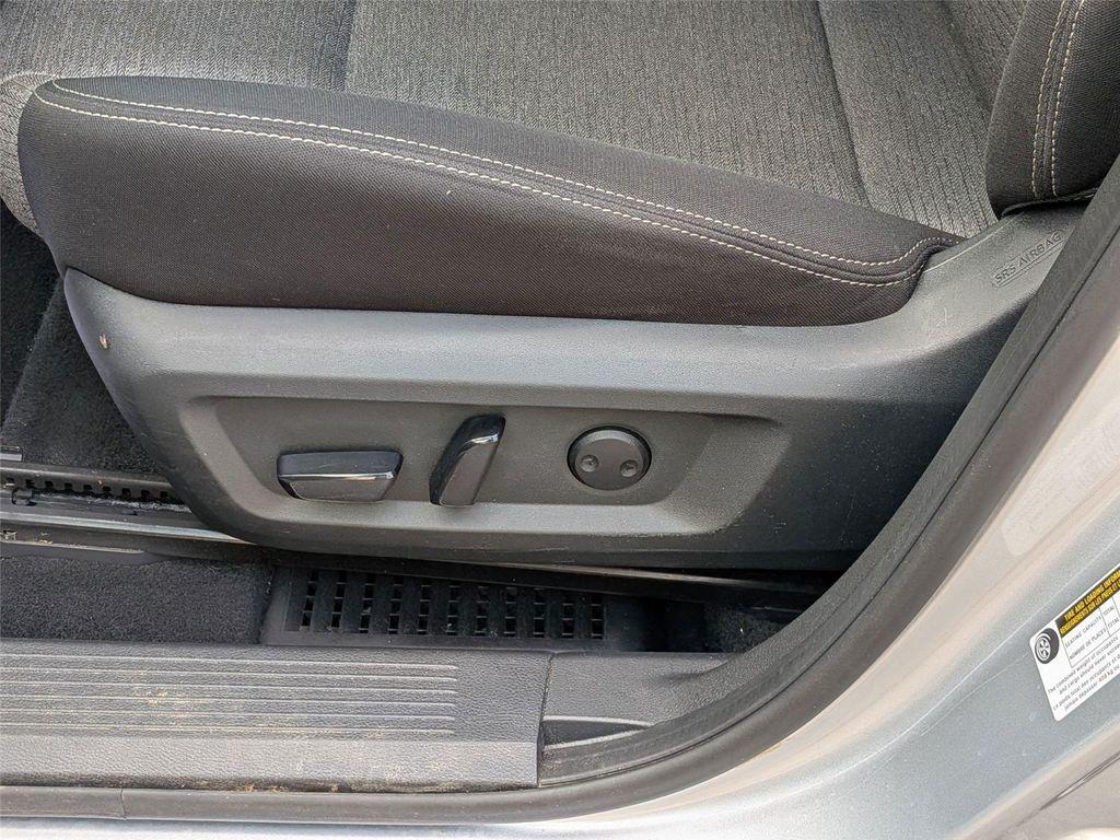 used 2022 Nissan Rogue car, priced at $20,999