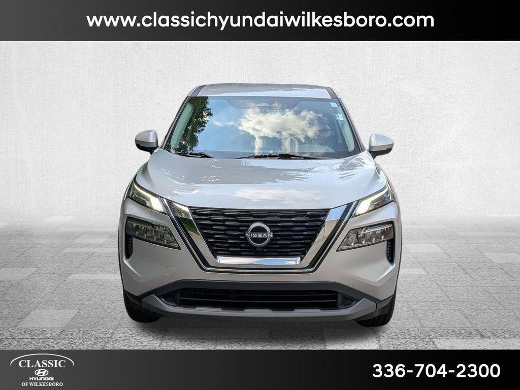 used 2022 Nissan Rogue car, priced at $20,999