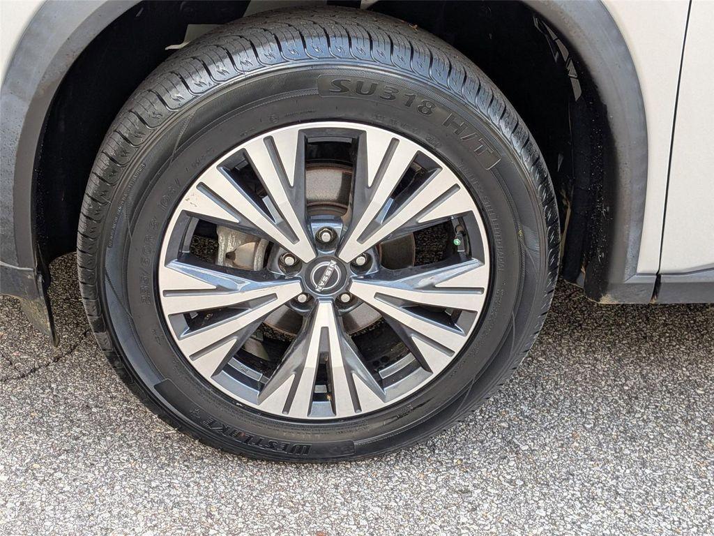 used 2022 Nissan Rogue car, priced at $20,999