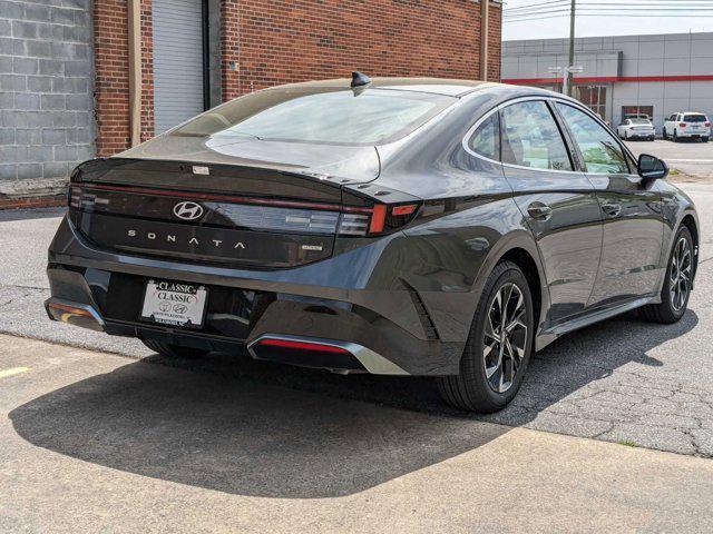 new 2024 Hyundai Sonata car, priced at $28,615