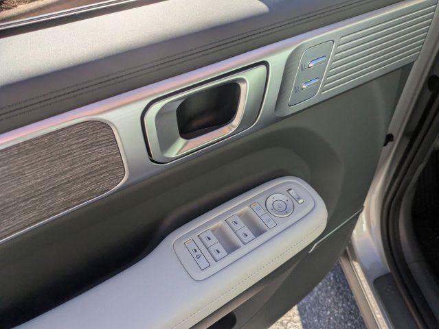 new 2025 Hyundai Santa Fe car, priced at $47,555