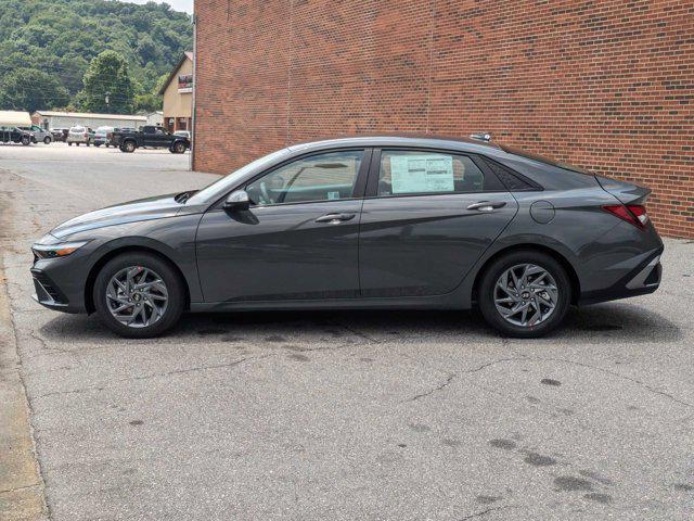 new 2024 Hyundai Elantra car, priced at $23,607