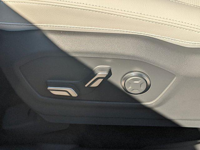 new 2025 Hyundai Santa Fe car, priced at $45,181