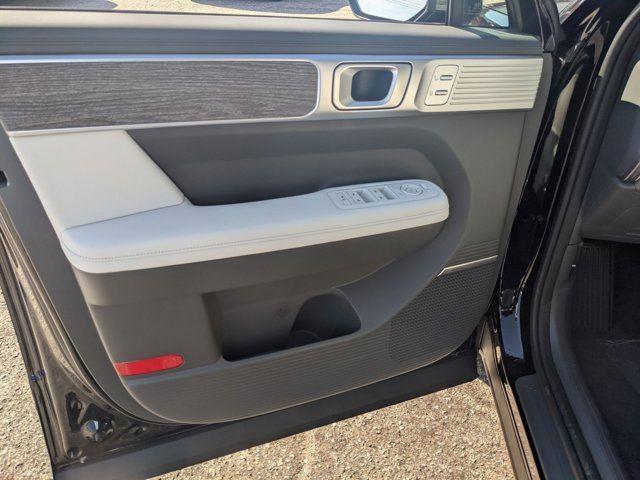 new 2025 Hyundai Santa Fe car, priced at $45,181