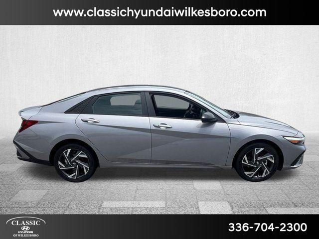 new 2025 Hyundai Elantra car, priced at $24,356