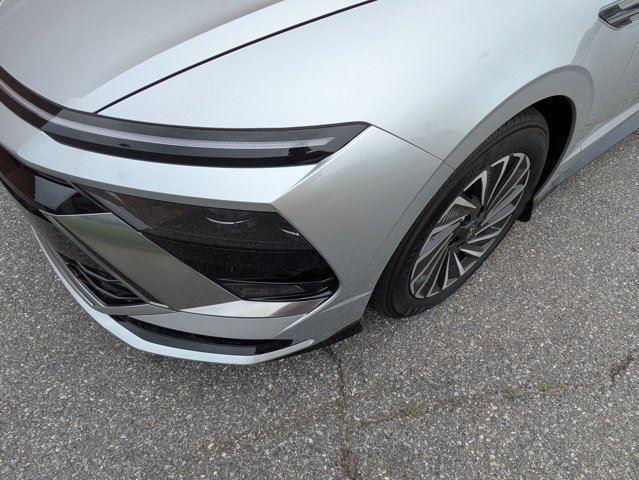 new 2025 Hyundai Sonata Hybrid car, priced at $32,488