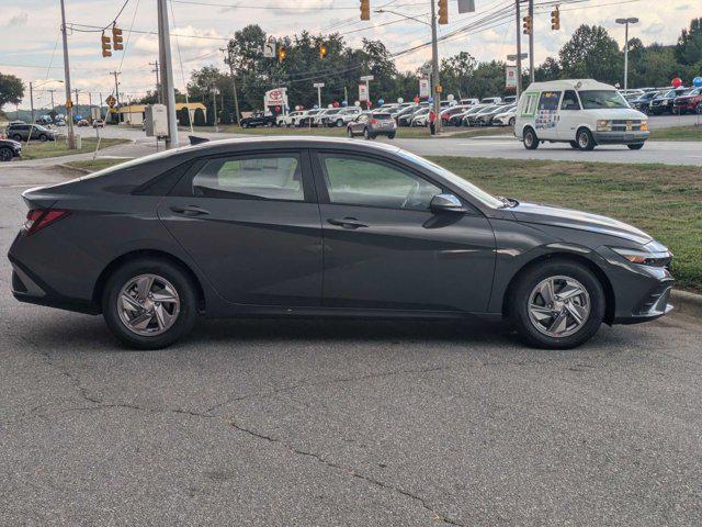 new 2024 Hyundai Elantra car, priced at $21,170