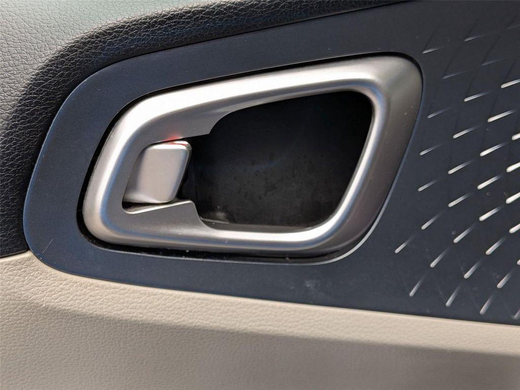 used 2024 Kia Soul car, priced at $19,999