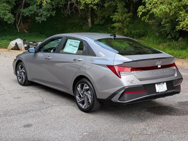 new 2025 Hyundai Elantra car, priced at $24,421