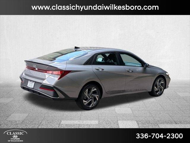 new 2025 Hyundai Elantra car, priced at $24,421