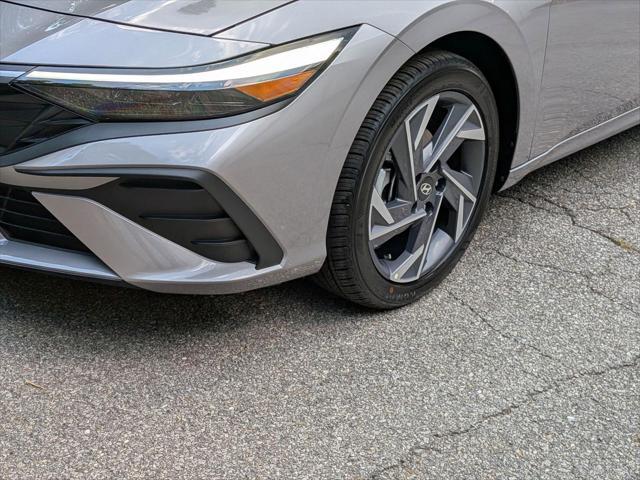 new 2025 Hyundai Elantra car, priced at $24,421