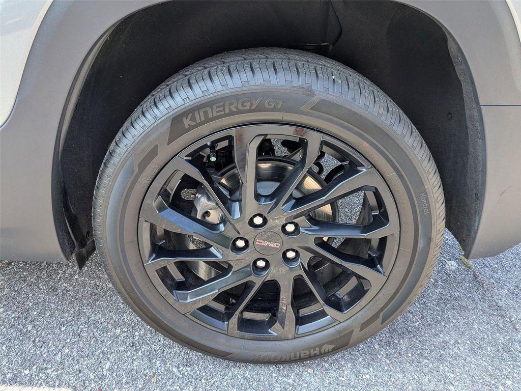 used 2024 GMC Terrain car, priced at $26,998