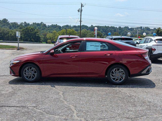 new 2024 Hyundai Elantra car, priced at $23,170