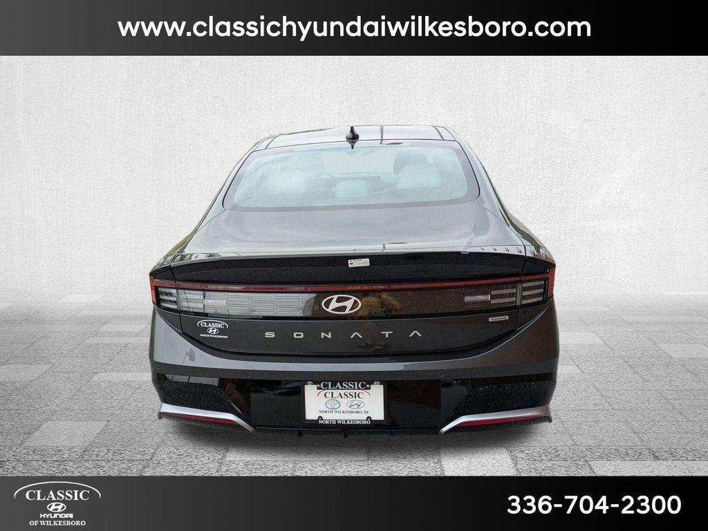 new 2025 Hyundai Sonata Hybrid car, priced at $37,465