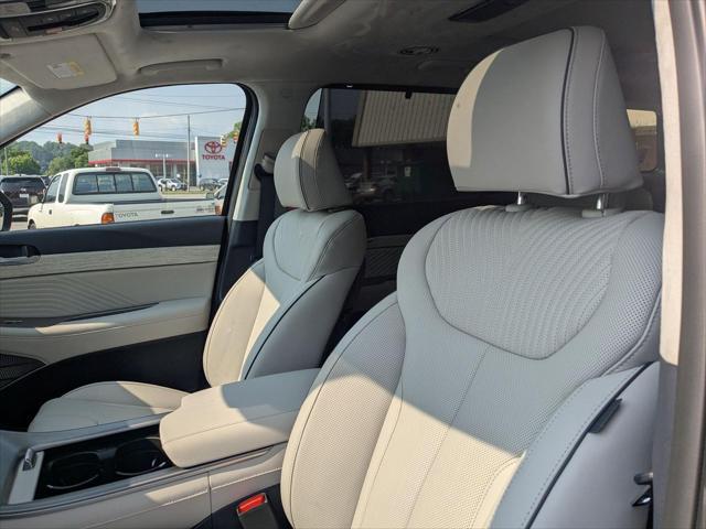 new 2025 Hyundai Palisade car, priced at $53,688