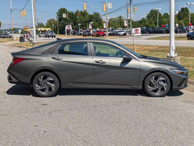 new 2024 Hyundai Elantra car, priced at $24,900