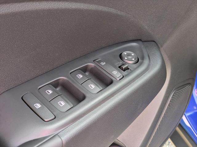 new 2025 Hyundai Venue car, priced at $24,881