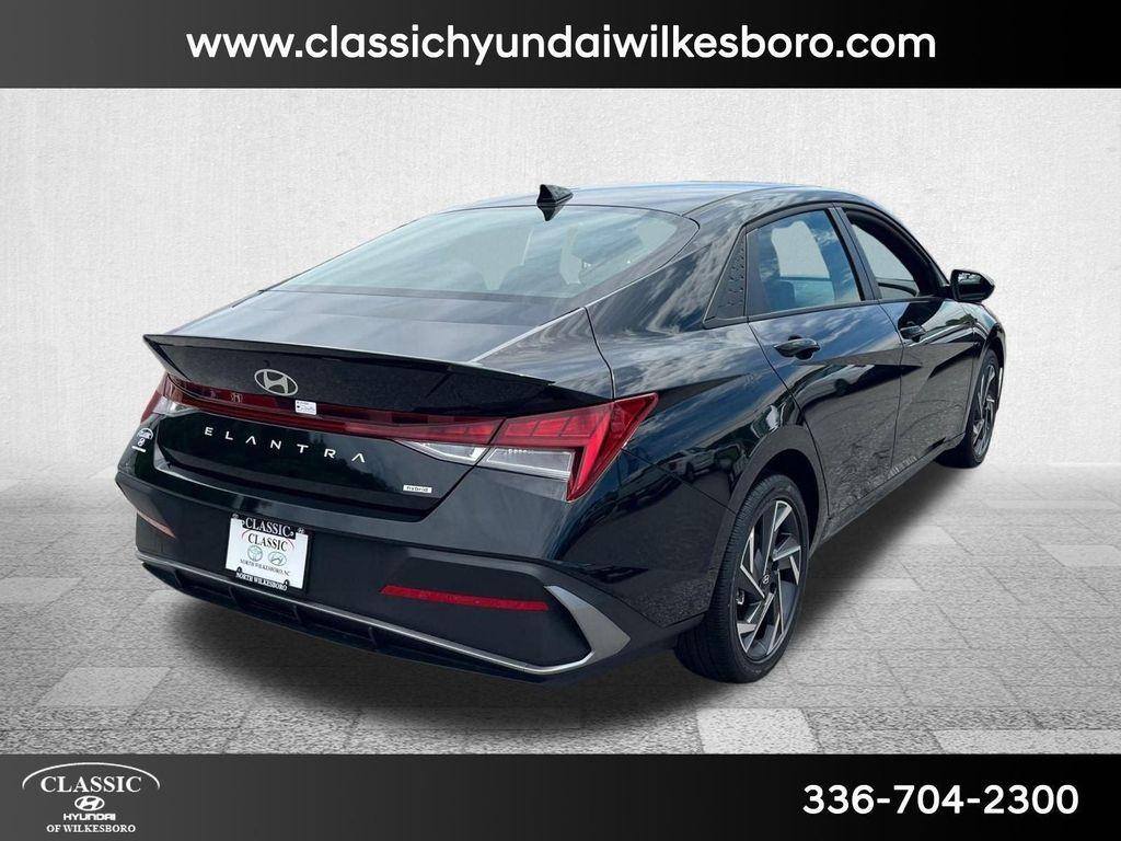 new 2025 Hyundai ELANTRA HEV car, priced at $27,888