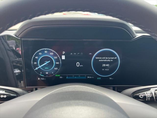 new 2025 Hyundai Elantra car, priced at $28,588