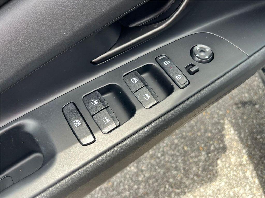 new 2025 Hyundai ELANTRA HEV car, priced at $27,888