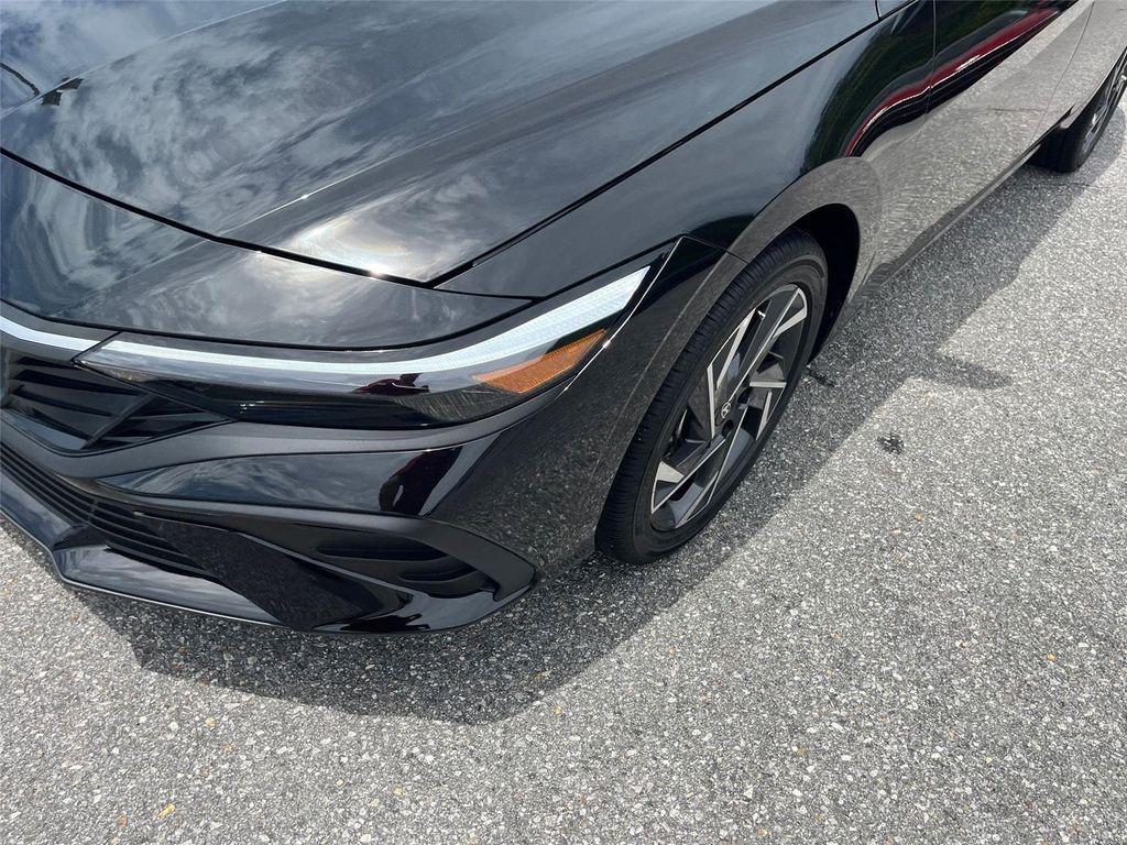 new 2025 Hyundai ELANTRA HEV car, priced at $27,888
