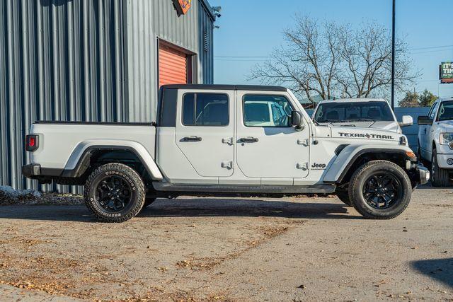 used 2021 Jeep Gladiator car, priced at $29,991