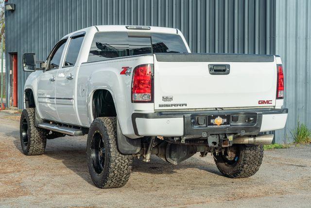 used 2013 GMC Sierra 2500 car, priced at $31,991