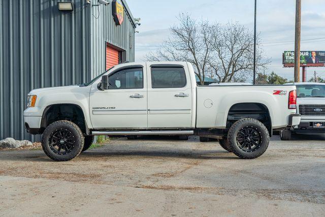 used 2013 GMC Sierra 2500 car, priced at $31,991