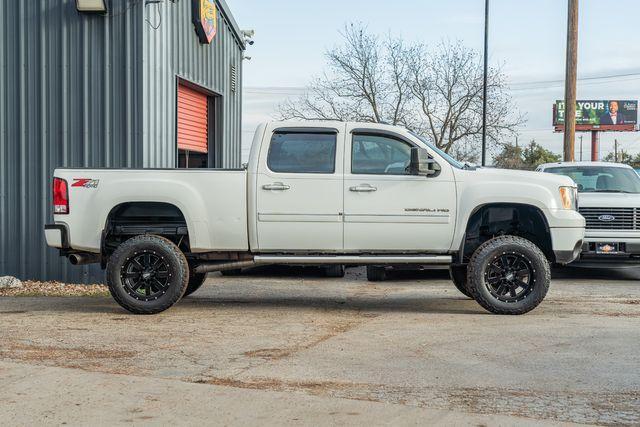 used 2013 GMC Sierra 2500 car, priced at $31,991