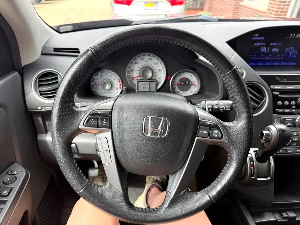 used 2013 Honda Pilot car, priced at $13,995