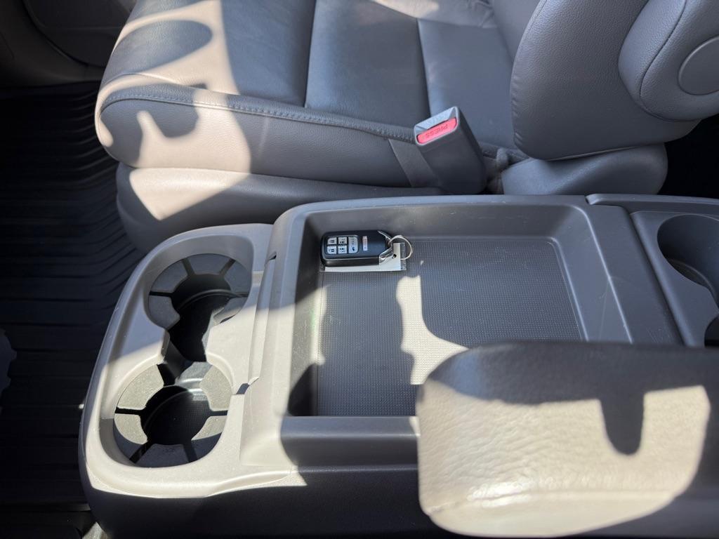 used 2014 Honda Odyssey car, priced at $15,995