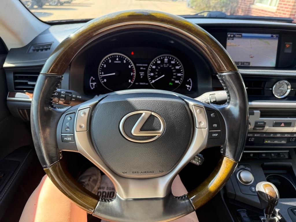 used 2015 Lexus ES 350 car, priced at $17,995
