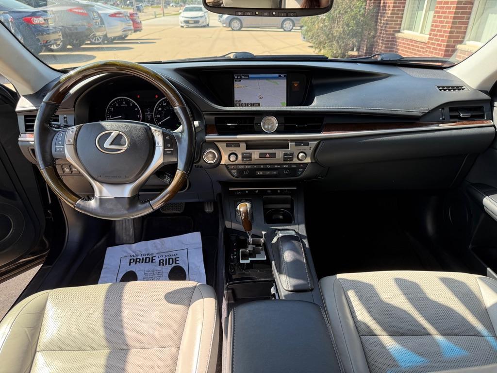 used 2015 Lexus ES 350 car, priced at $17,995