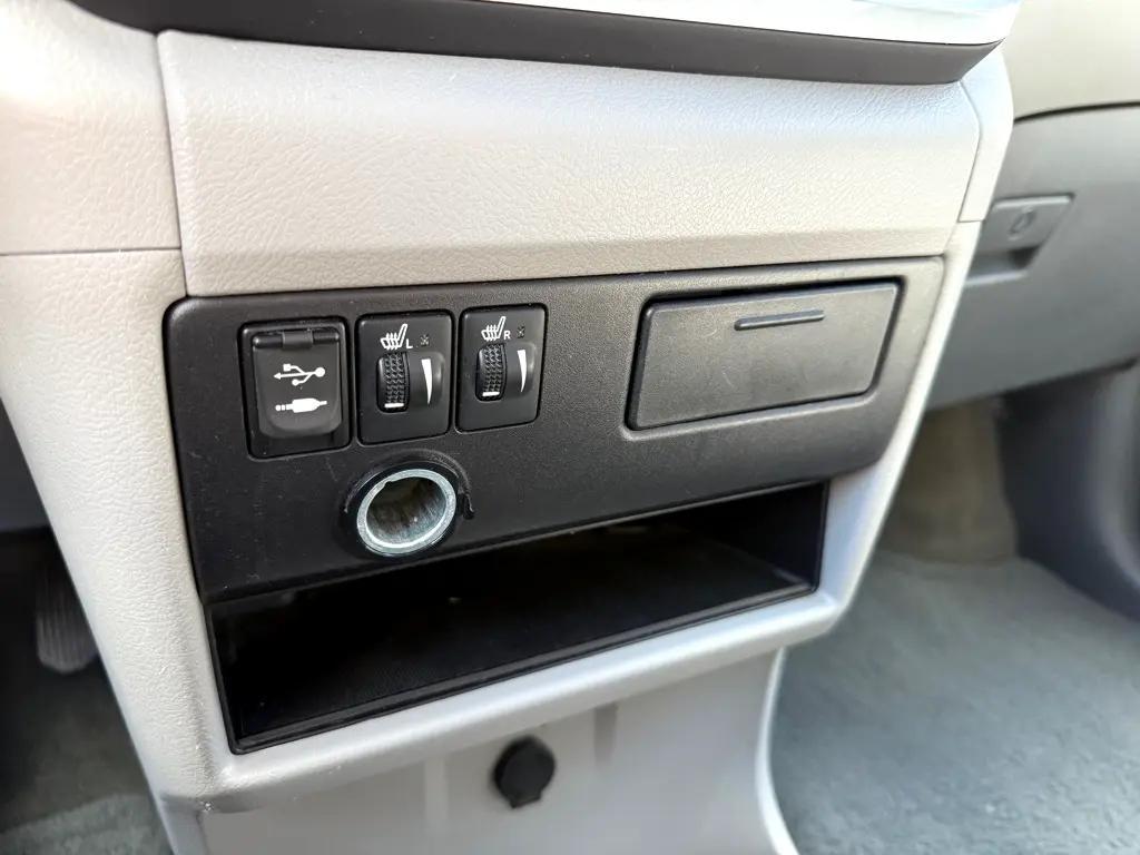 used 2015 Toyota Sienna car, priced at $19,495
