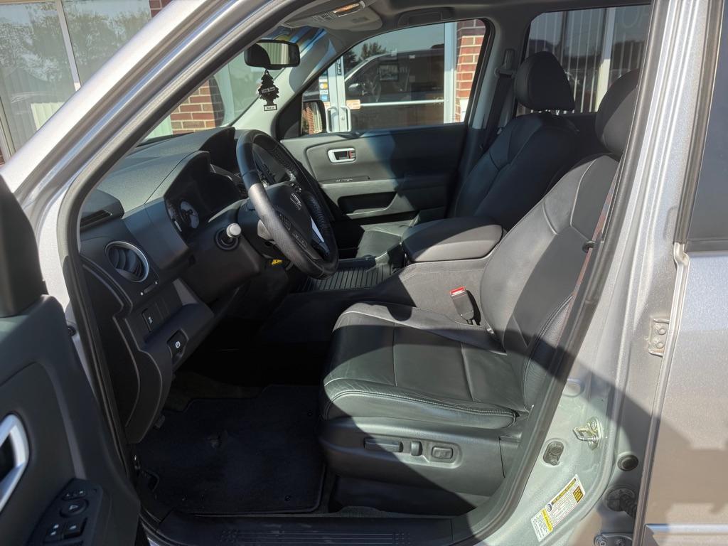 used 2015 Honda Pilot car, priced at $16,995