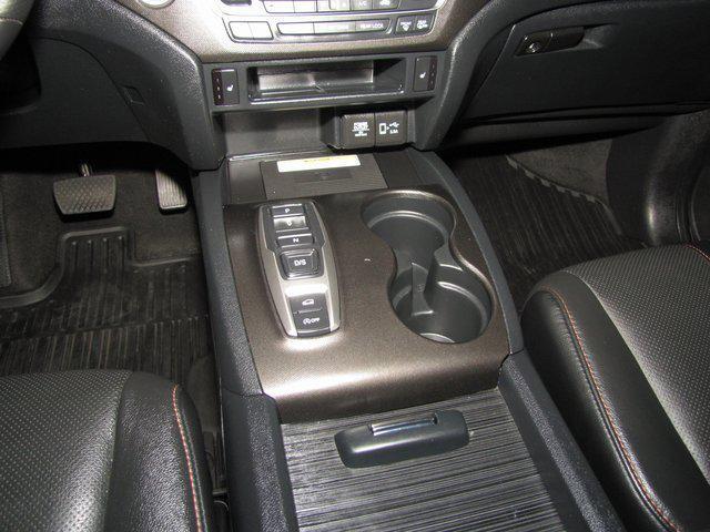 used 2022 Honda Pilot car, priced at $36,998