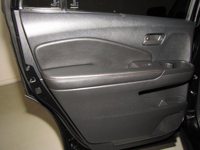 used 2022 Honda Pilot car, priced at $36,998
