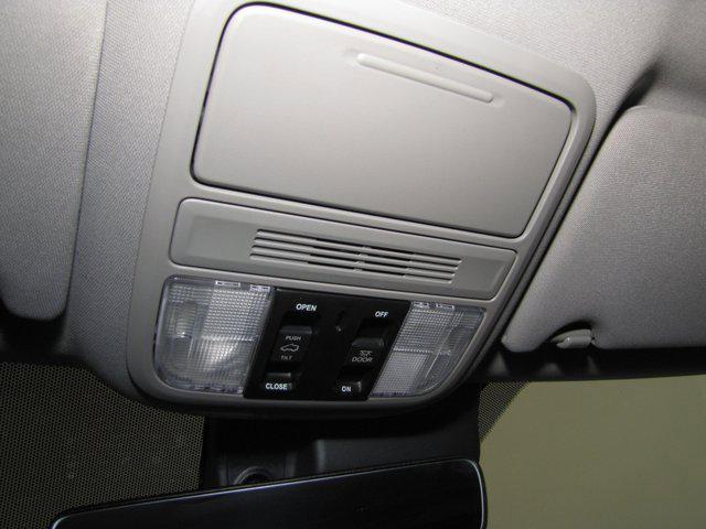 used 2022 Honda Pilot car, priced at $30,998