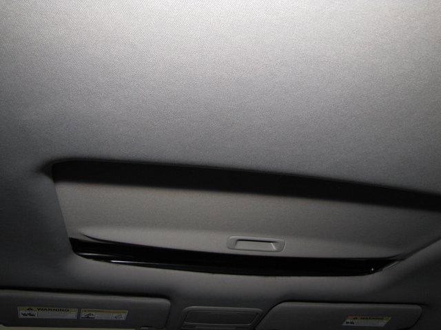 used 2022 Honda Pilot car, priced at $30,998