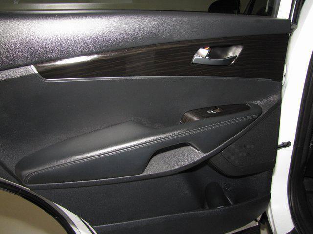 used 2020 Kia Sorento car, priced at $15,998