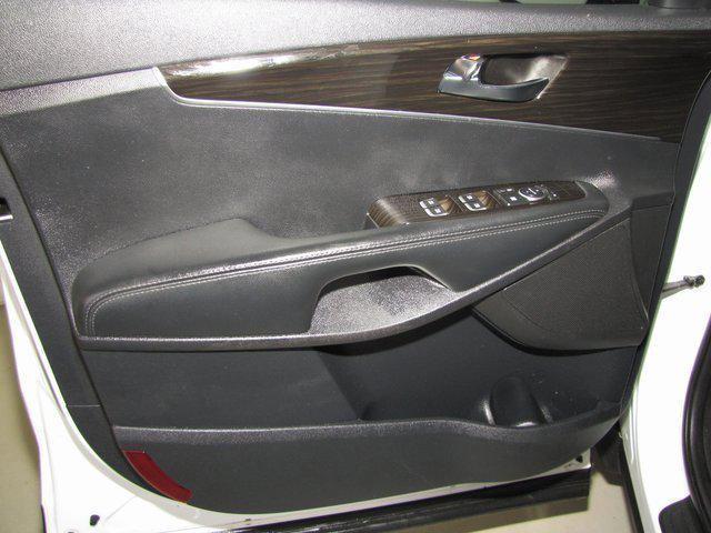 used 2020 Kia Sorento car, priced at $15,998